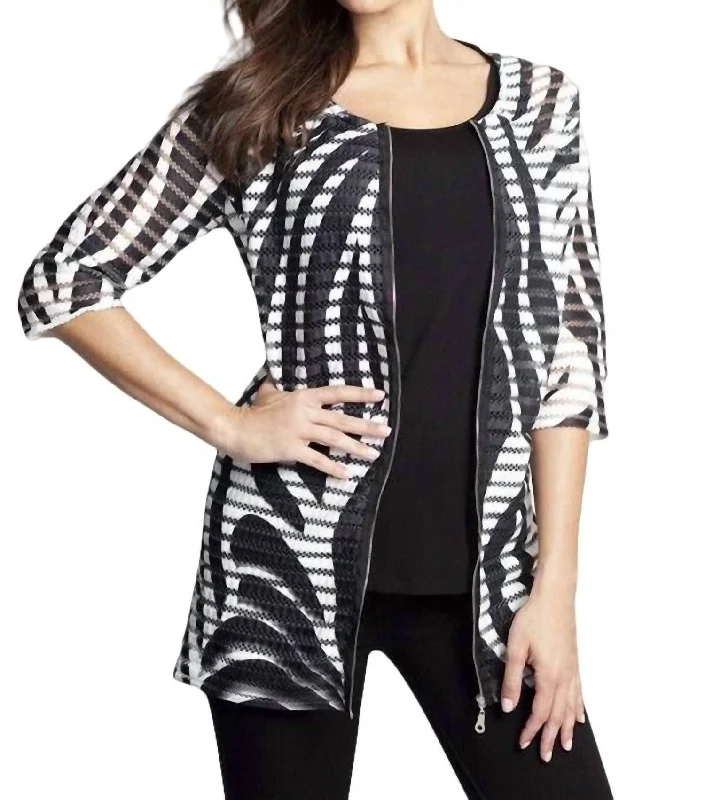 Women's Clothes For The Office Textured Wave Long Cardigan In Black/white