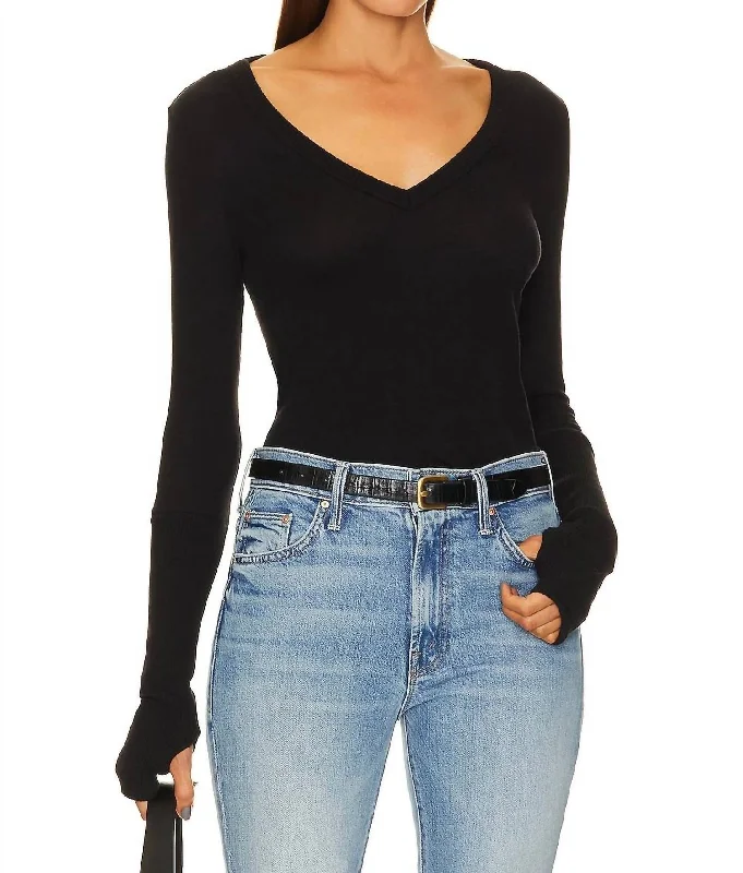 Women's Trendy Clothing First Layered Cuffed V Top In Black