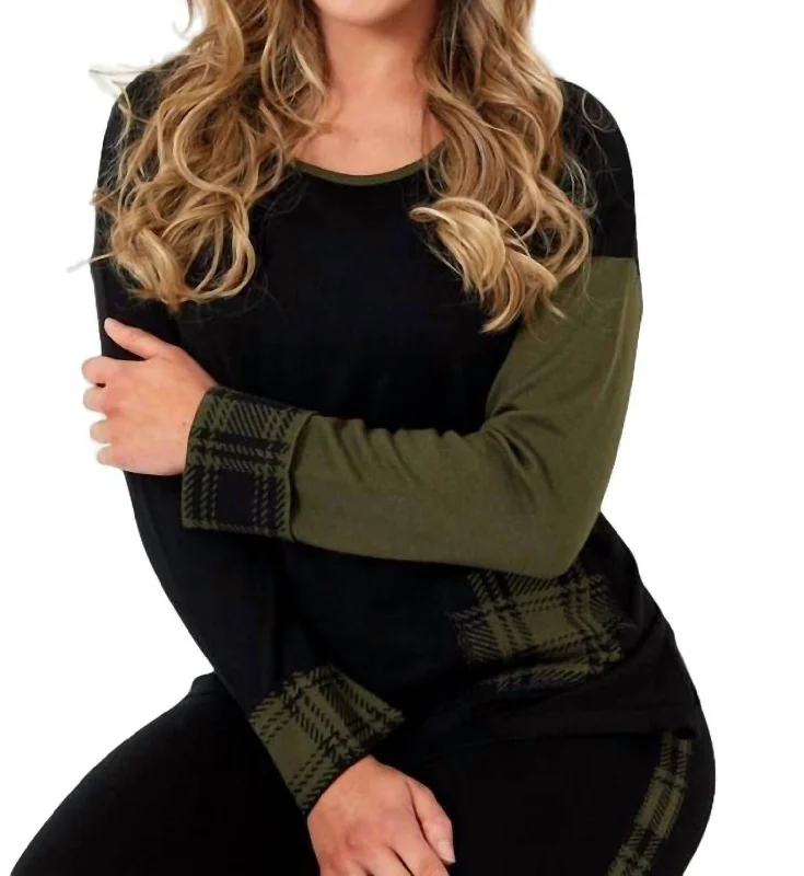 Vintage Clothing For Women Plaid Accent Crew Neck Pullover In Black Combo