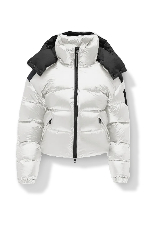 Modern Women's Outfit Tempus Women's Performance Short Puffer Jacket