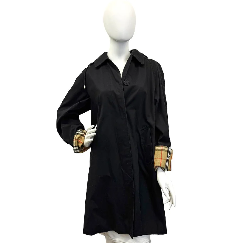 Women's Clothing For Outdoor Events Burberry London Trenchcoat