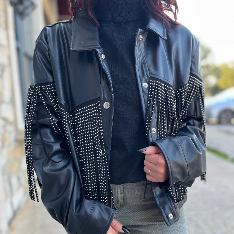 Women's Vintage-Inspired Outfit Country Sweetheart Studded Fringe Leather Jacket