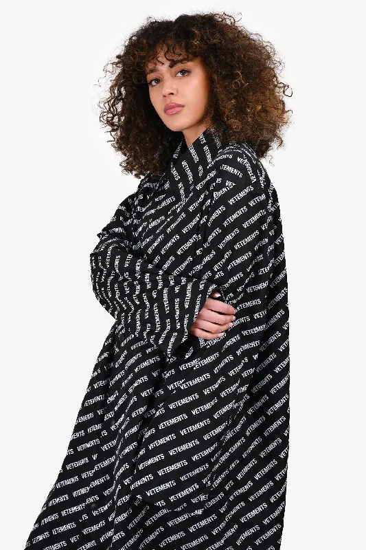 Women's Seasonal Garments Vetements Black/White Monogram Rain Jacket Size L