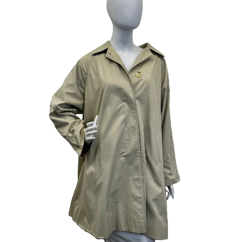 Women's Clothing With Trendy Designs Burberrys Trenchcoat