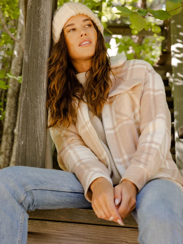 Women's Vintage-Inspired Outfit CLARE JACKET