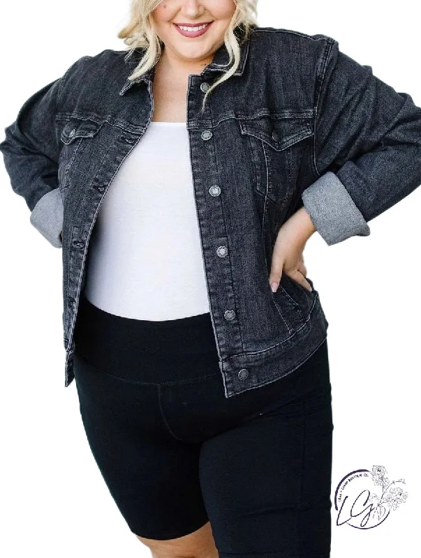 Women's Vacation Outfit Set Curvy Greyson Black Denim Cropped Jacket By Judy Blue