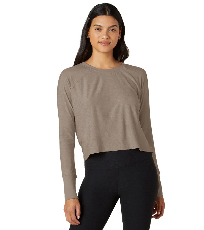 Fashion Deal Beyond Yoga Featherweight Spacedye Daydreamer Pullover Birch Heather