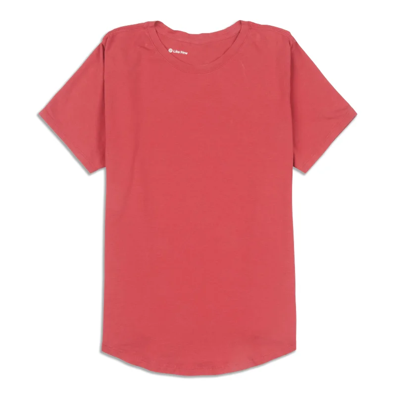 Wardrobe Refresh Love Crewneck T-Shirt Sale