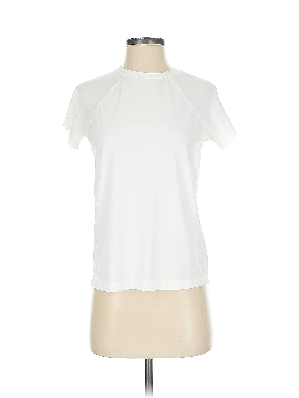 Hot Styles Short Sleeve T Shirt