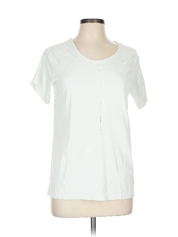 Catch Every Fashion Trend Short Sleeve T Shirt