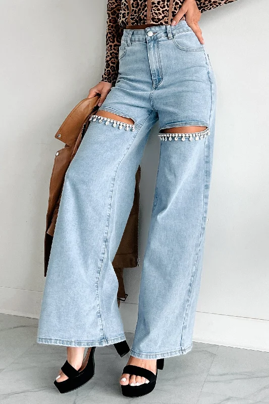 Easygoing Women's Style Constant Surprise High Rise Rhinestone Slit Wide Leg Jeans (Light Wash)